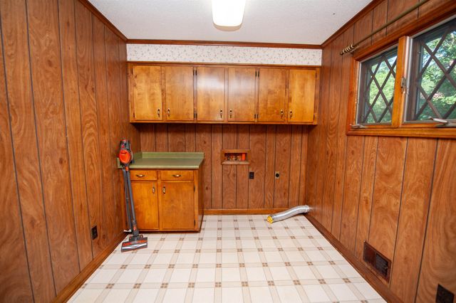 32 Nichols Drive, Inman, SC 29349