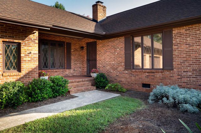 32 Nichols Drive, Inman, SC 29349