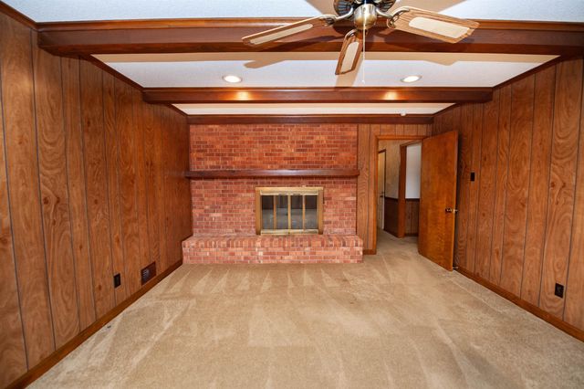 32 Nichols Drive, Inman, SC 29349