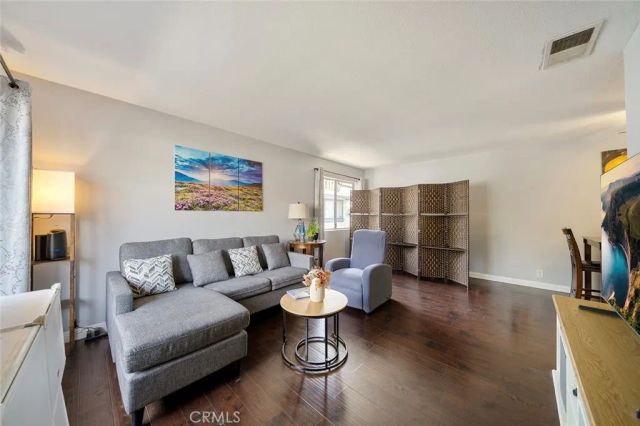 871 W 13th Street 4, Azusa, CA 91702