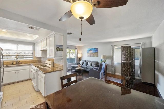 871 W 13th Street 4, Azusa, CA 91702