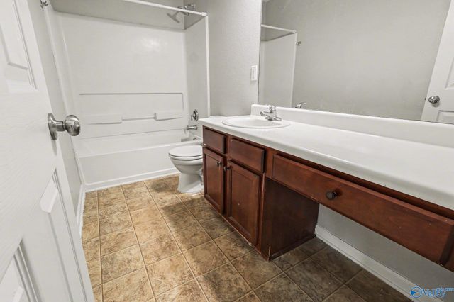 211 Ivyleaf Drive, Madison, AL 35757