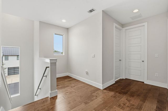 1307 Clifford Ave, Austin, TX 78702