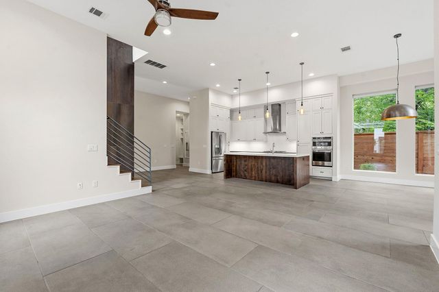 1307 Clifford Ave, Austin, TX 78702