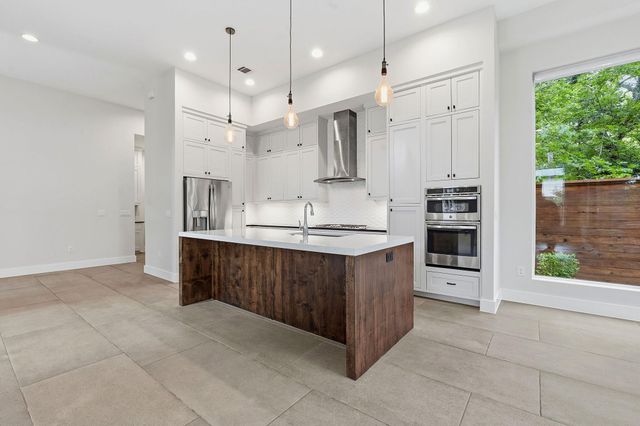 1307 Clifford Ave, Austin, TX 78702