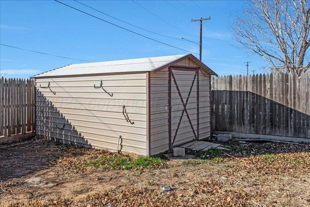 4110 SE 33RD Avenue, Amarillo, TX 79103