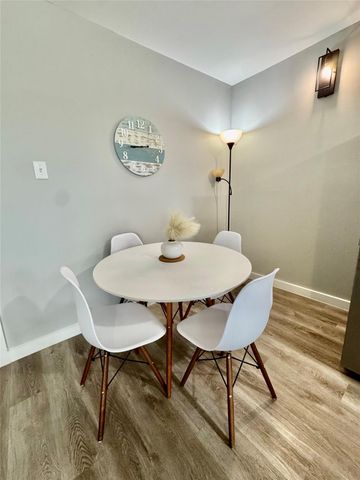 6705 Fairway Drive 2, Houston, TX 77087