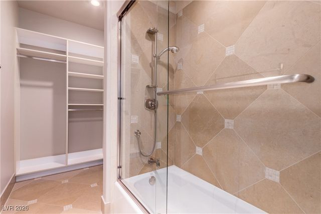 9101 Alta Drive 307, Las Vegas, NV 89145