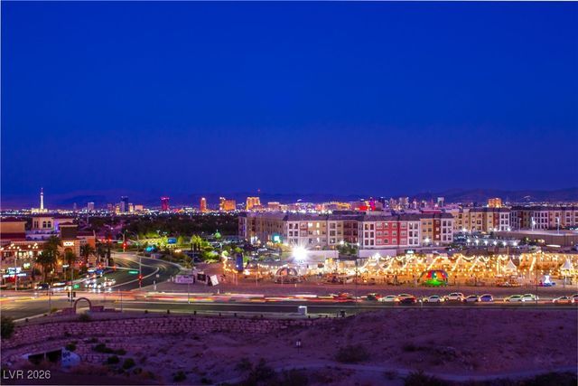 9101 Alta Drive 307, Las Vegas, NV 89145