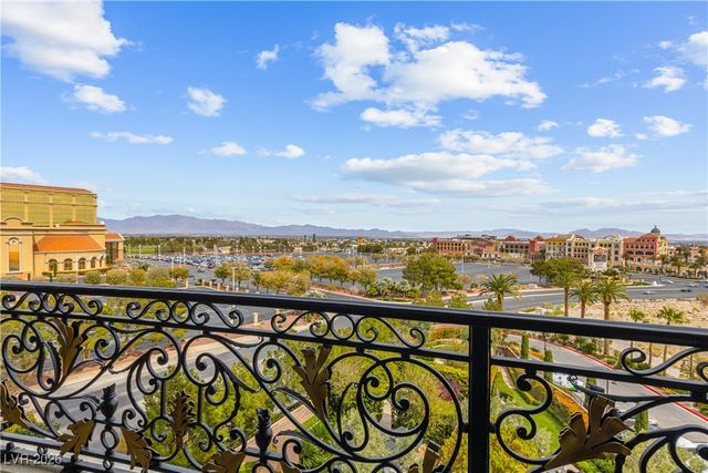 9101 Alta Drive 307, Las Vegas, NV 89145