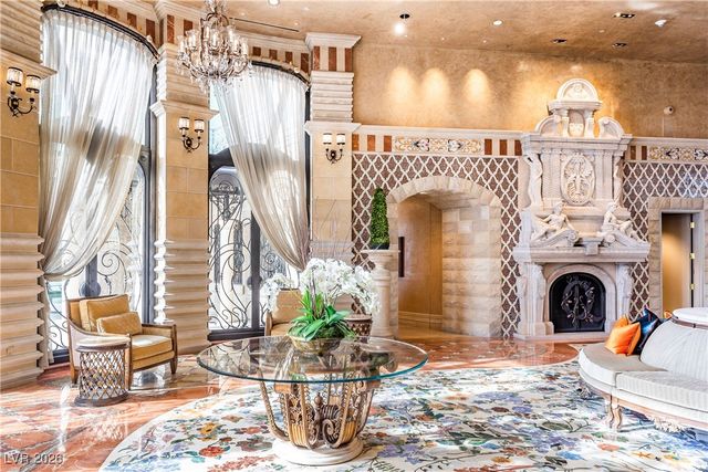 9101 Alta Drive 307, Las Vegas, NV 89145