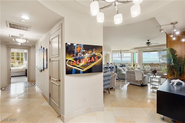 9101 Alta Drive 307, Las Vegas, NV 89145