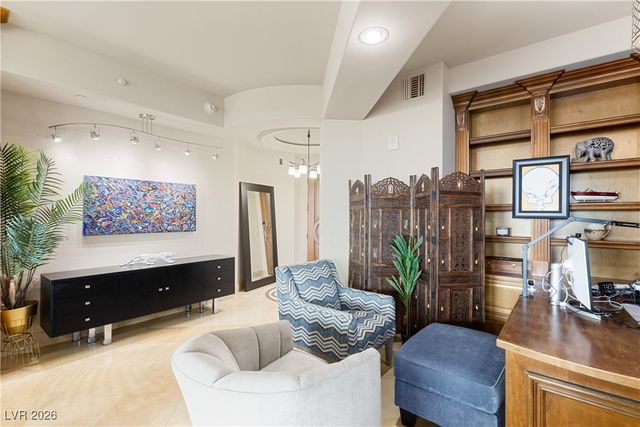 9101 Alta Drive 307, Las Vegas, NV 89145