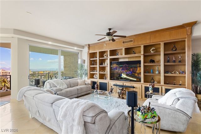 9101 Alta Drive 307, Las Vegas, NV 89145