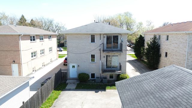12230 S McDaniels Street, Alsip, IL 60803