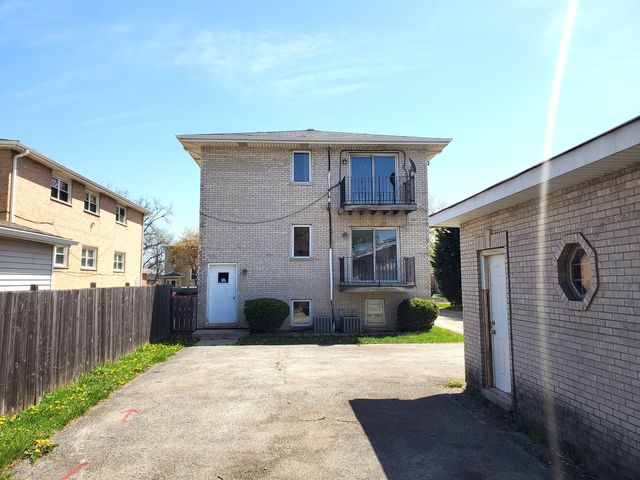 12230 S McDaniels Street, Alsip, IL 60803
