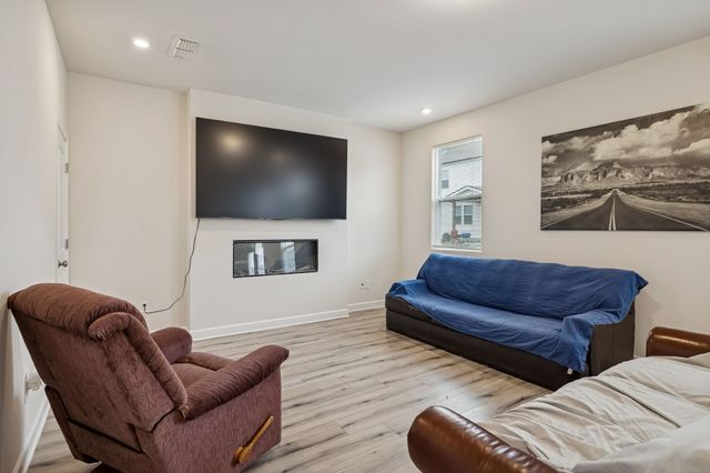 319 Canonbury Way, Murfreesboro, TN 37128