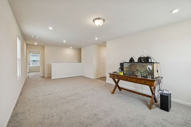 319 Canonbury Way, Murfreesboro, TN 37128