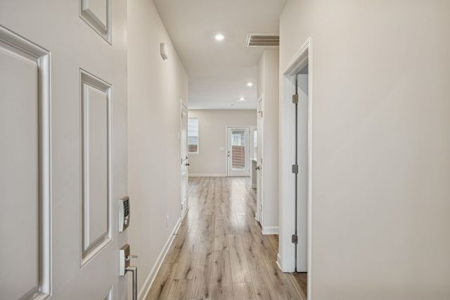 319 Canonbury Way, Murfreesboro, TN 37128