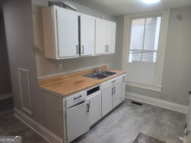 702 N Franklin Street, Dublin, GA 31021