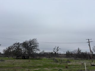 1901 CR332 CT, Jarrell, TX 76537