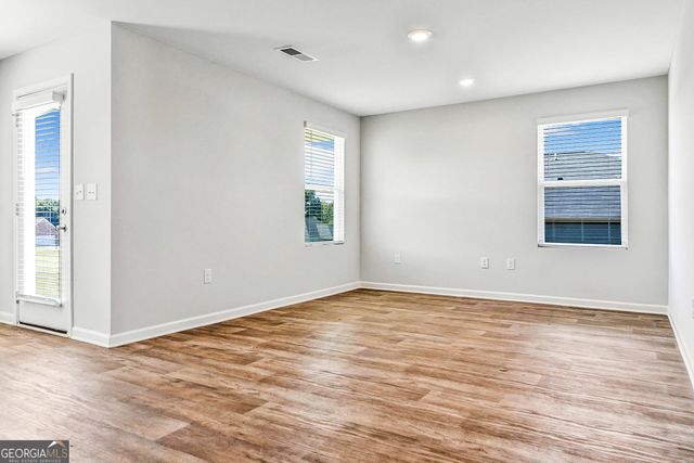 7216 Winterberry Circle, Macon, GA 31216