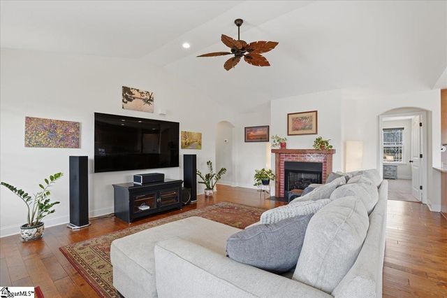 56 Macle Court, Travelers Rest, SC 29690