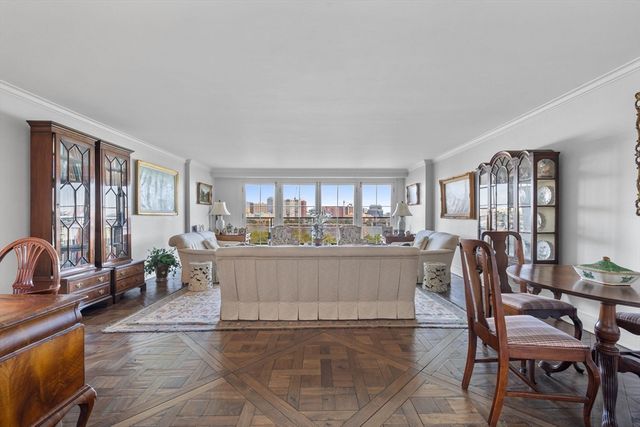 180 Beacon 9G, Boston, MA 02116