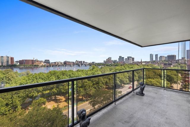 180 Beacon 9G, Boston, MA 02116