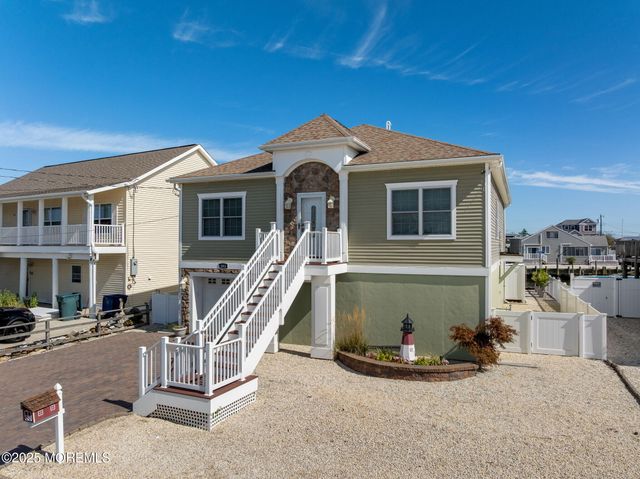 103 E Hudson Drive, Little Egg Harbor, NJ 08087