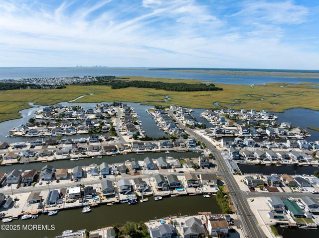 103 E Hudson Drive, Little Egg Harbor, NJ 08087