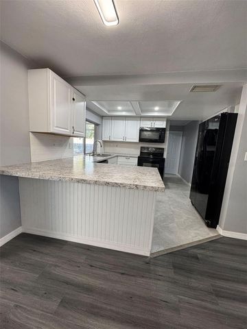 4025 GRAYTON DRIVE, New Port Richey, FL 34652