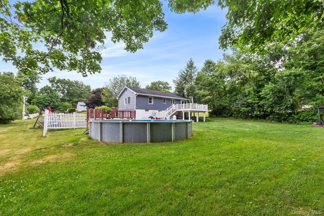 11 Sharon Drive, Highland, NY 12528