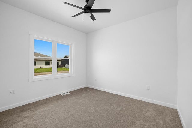 652 Boone LANE, Holmen, WI 54636