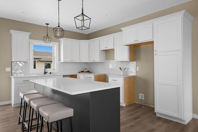 652 Boone LANE, Holmen, WI 54636