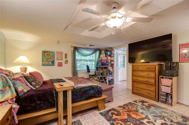 215 Colonial Lane, Washington Twp, OH 45429