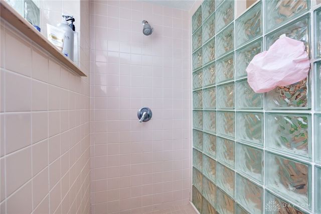 215 Colonial Lane, Washington Twp, OH 45429