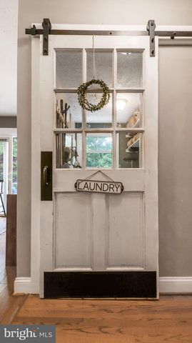 1405 MERCER RD, Haymarket, VA 20169