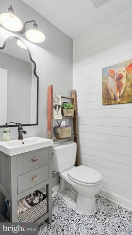 1405 MERCER RD, Haymarket, VA 20169