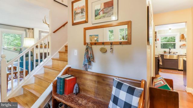 1405 MERCER RD, Haymarket, VA 20169