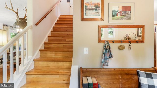 1405 MERCER RD, Haymarket, VA 20169