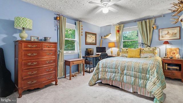 1405 MERCER RD, Haymarket, VA 20169
