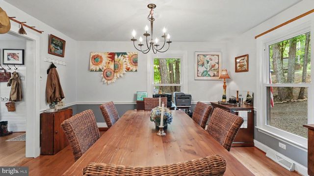 1405 MERCER RD, Haymarket, VA 20169