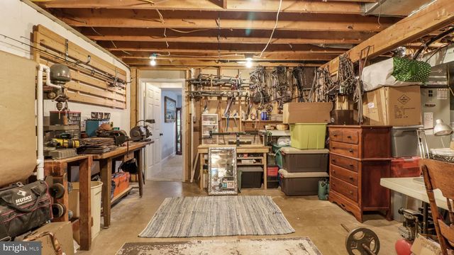 1405 MERCER RD, Haymarket, VA 20169