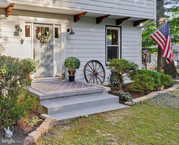 1405 MERCER RD, Haymarket, VA 20169