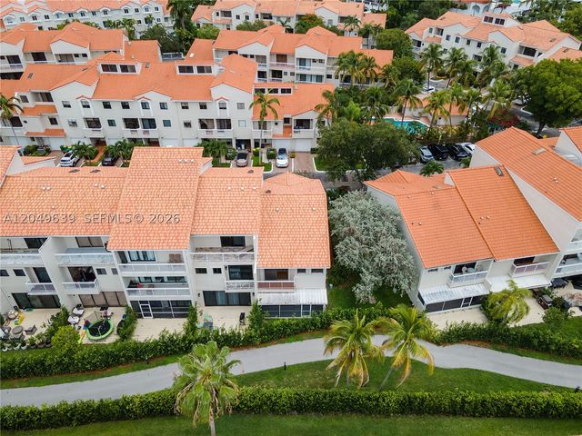21378 Marina Cove Cir 11-B, Aventura, FL 33180