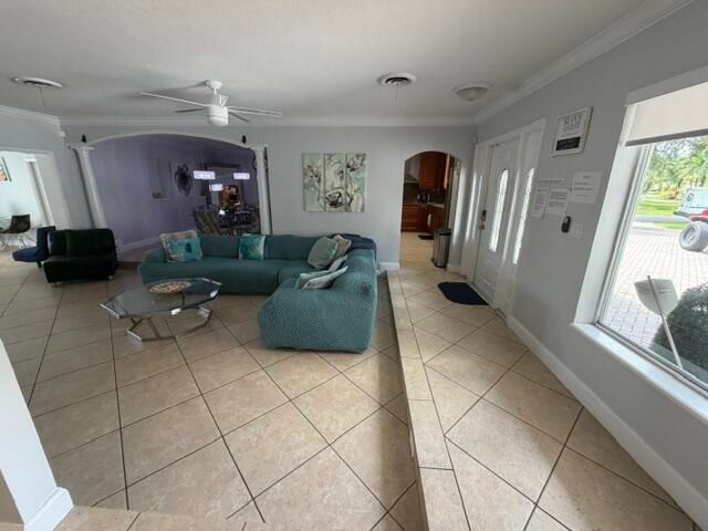 4318 TAYLOR Street, Hollywood, FL 33021