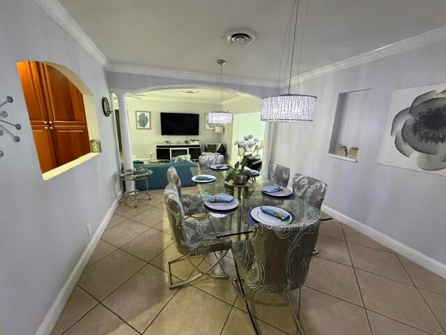 4318 TAYLOR Street, Hollywood, FL 33021