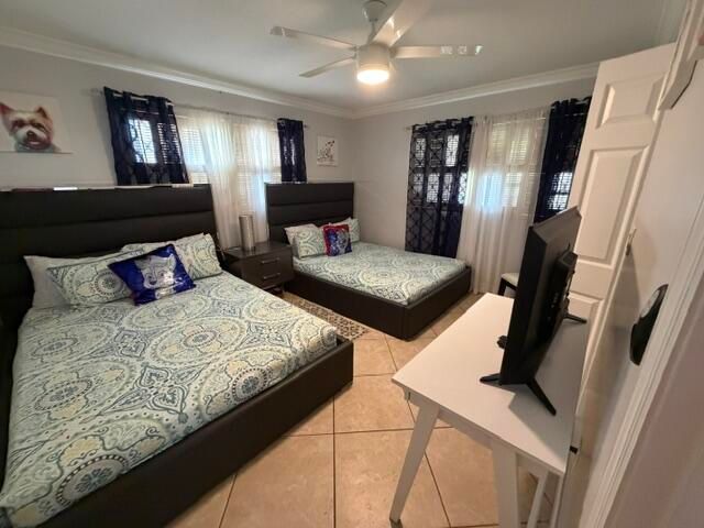 4318 TAYLOR Street, Hollywood, FL 33021
