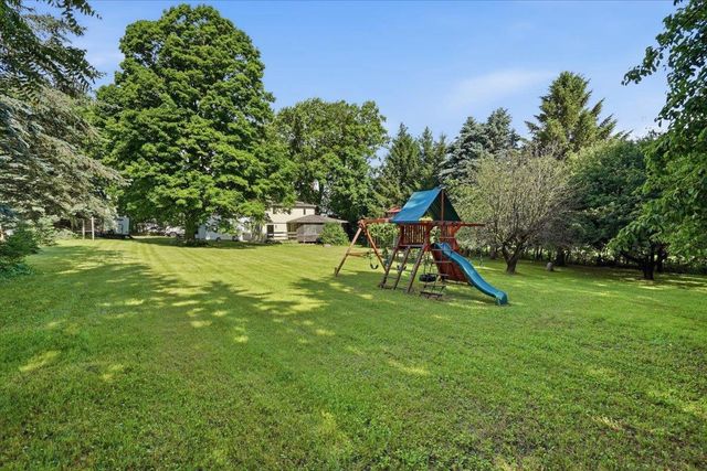 W3798 Highway 33, Cambria, WI 53923